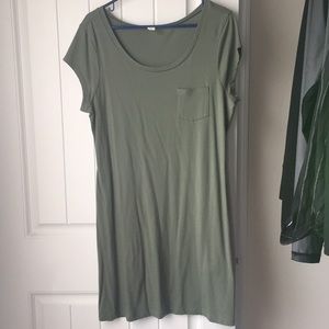 Old Navy t shirt style dress